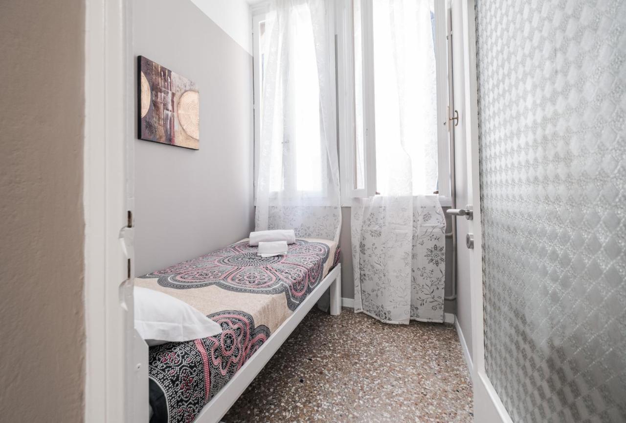 Appartamento Ai Greci Residenza Quaggio เวนิส ภายนอก รูปภาพ